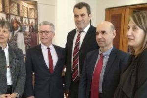 επίσκεψη προξενου Γαλλίας