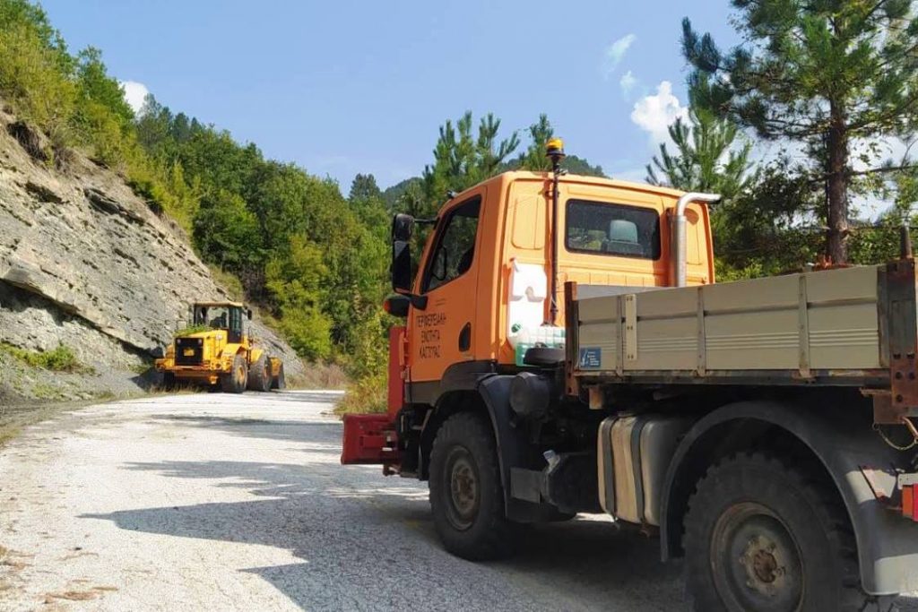 Συνεχίζονται οι παρεμβάσεις, από την Περιφέρεια Δυτικής Μακεδονίας – Τμήμα Μηχανολογικού Εξοπλισμού της Π.Ε. Καστοριάς