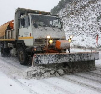 Προμήθειας δύο (2) εκχιονιστικών μηχανημάτων έργου με λεπίδα και αλατοδιανομέα