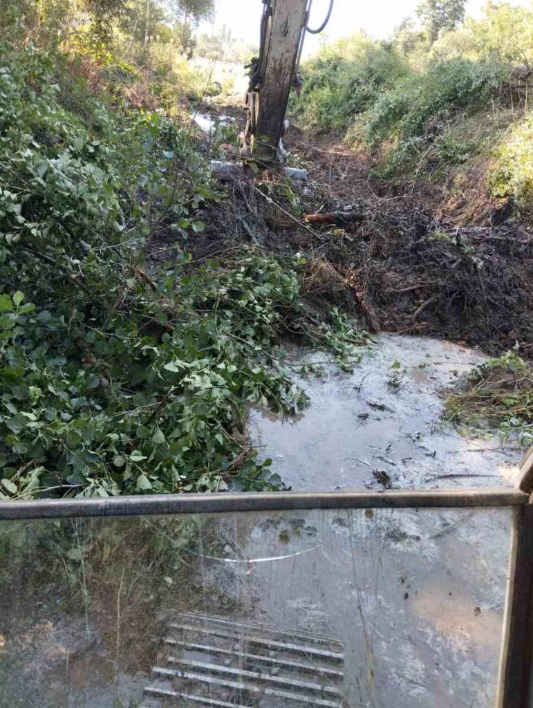 Καθαρισμός ρέμα και γέφυρα στο Μελισσότοπο