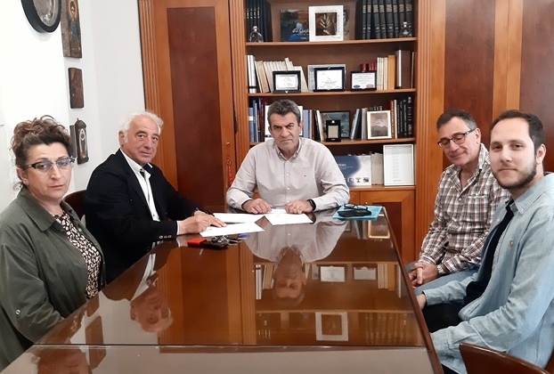 Σφράγιση Ρωγμών Ασφαλτοτάπητα στο Επαρχιακό Οδικό Δίκτυο Καστοριάς.
