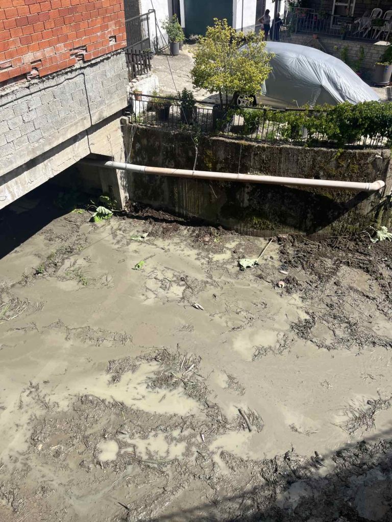 Εργασίες καθαρισμού και διευθέτησης ρεμάτων στη Διποταμία