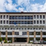 ΚΤΙΡΙΟ ΠΕ ΚΑΣΤΟΡΙΑΣ
