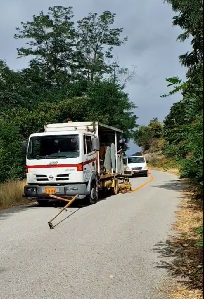Διαγραμμίσεις οδικού δικτύου από την Περιφερειακή Ενότητα Καστοριάς.