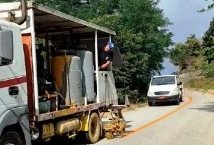 Διαγραμμίσεις οδικού δικτύου από την Περιφερειακή Ενότητα Καστοριάς.