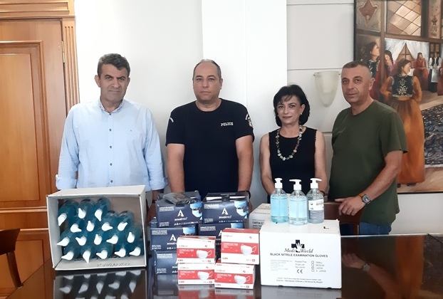 Μάσκες, Γάντια και Αντισηπτικά από την Π.Ε. Καστοριάς στην Αστυνομική Διεύθυνση Καστοριάς.