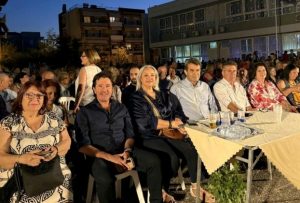 Χοροστάσι στον Αη Γιάννη στην Καλαμαριά