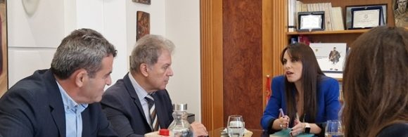 Συνάντηση του Περιφερειάρχη και του Αντιπεριφερειάρχη με την Υφυπουργό Εσωτερικών.