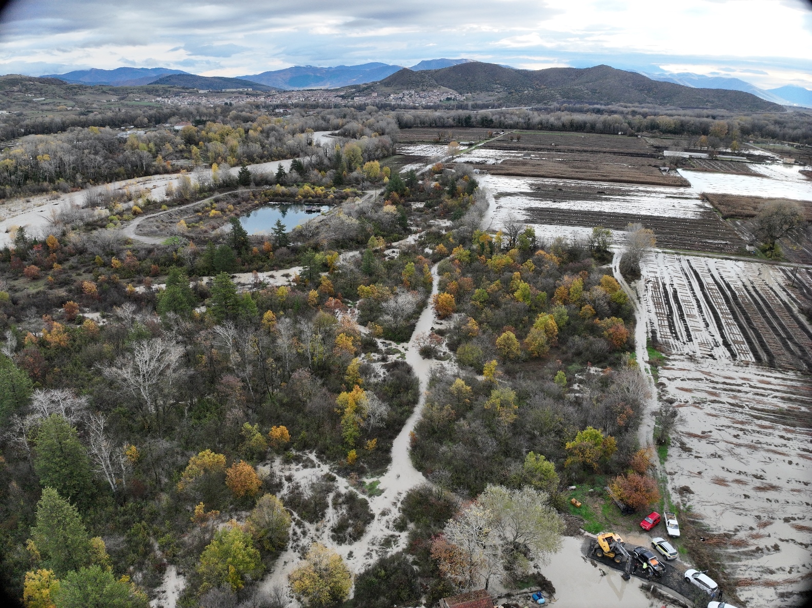 Συνεχίζονται οι Παρεμβάσεις από την Π.Ε. Καστοριάς για την αντιμετώπιση των πλημμυρικών φαινομένων.