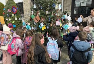 στολισμός "Δέντρου Ευχών"