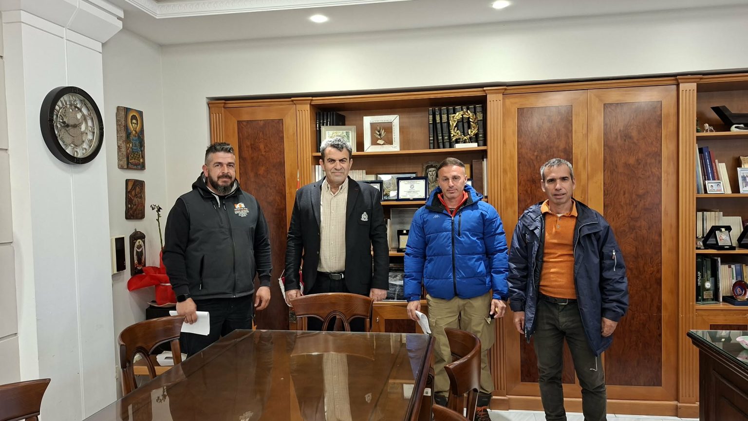 Πρόσληψη δύο χειριστών μηχανημάτων έργου στην Π.Ε. Καστοριάς